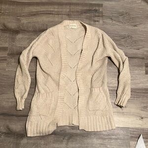 Olive and oak Beige Knit Cardigan